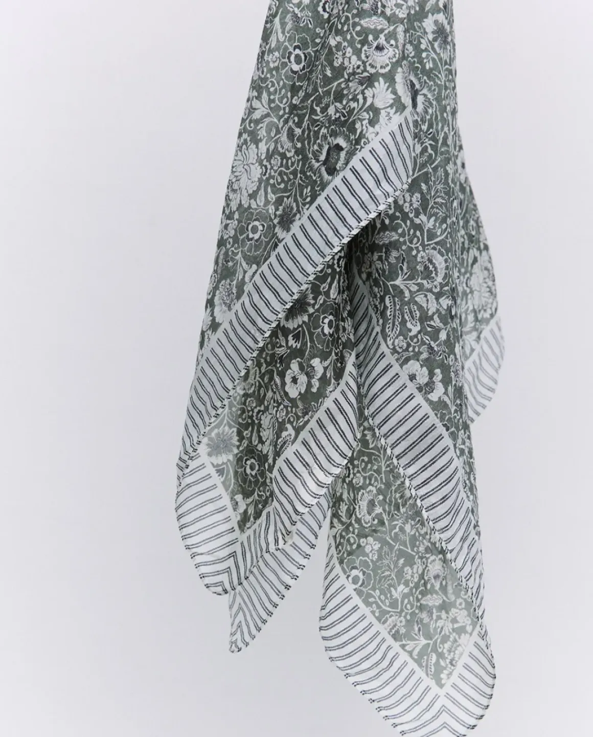 Bandana 100% Seda floral caqui