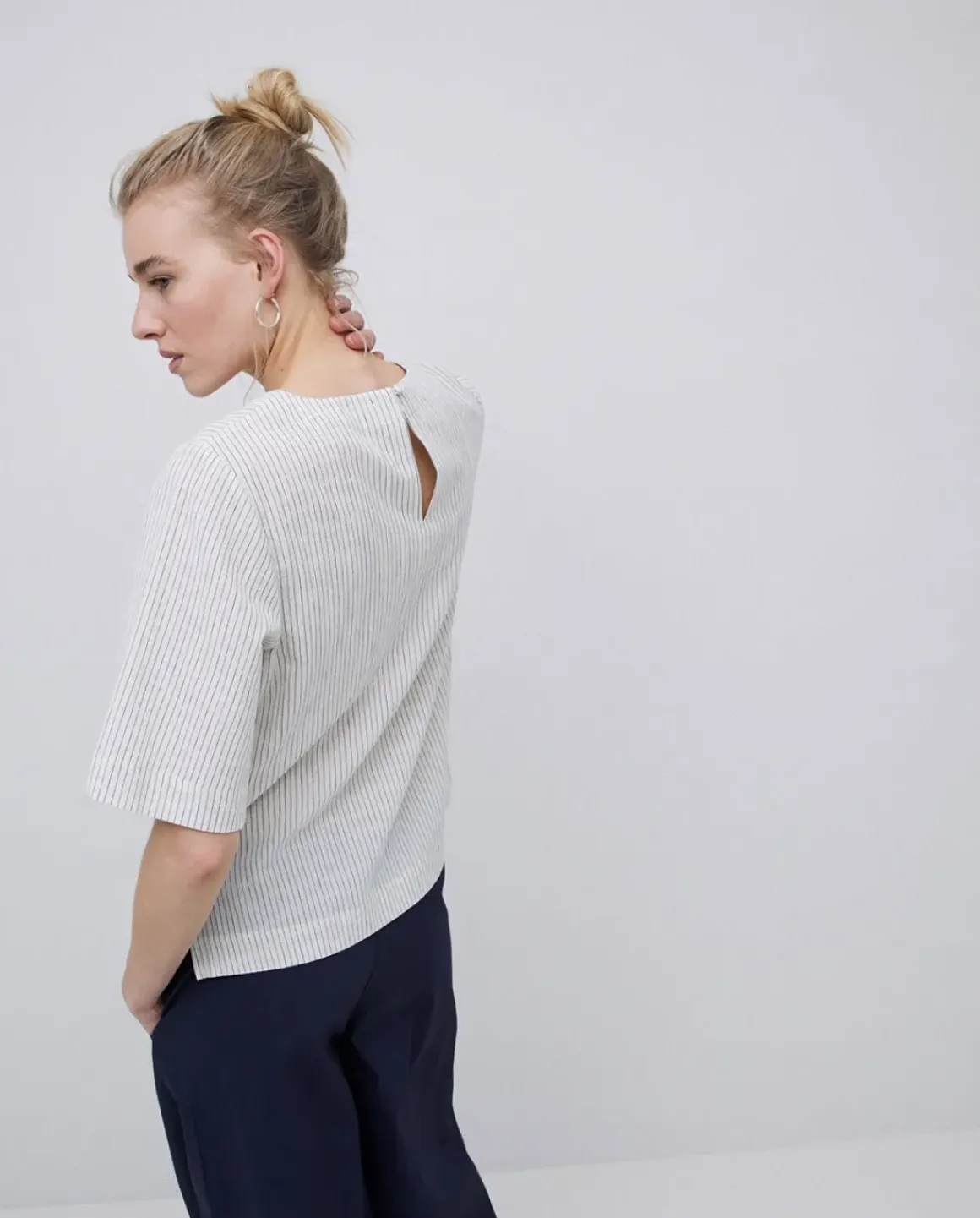Blusa abrochado espalda crudo