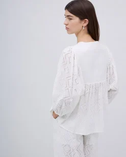 Blusa canesú acolchado blanco