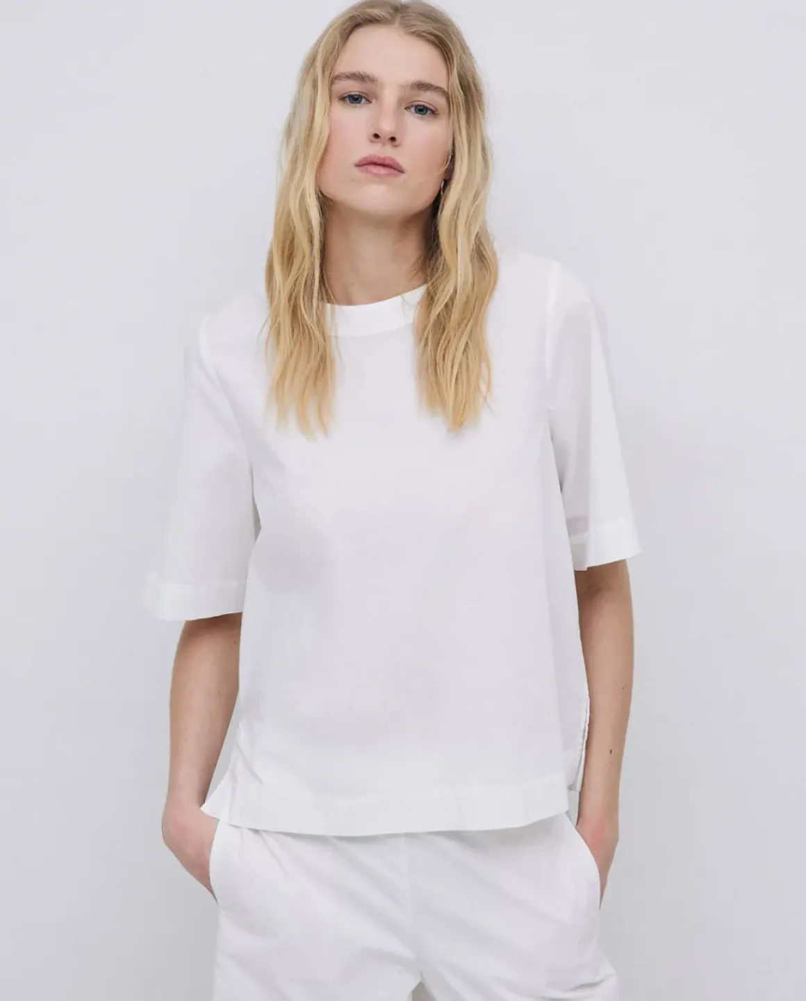 Blusa de popelín blanco