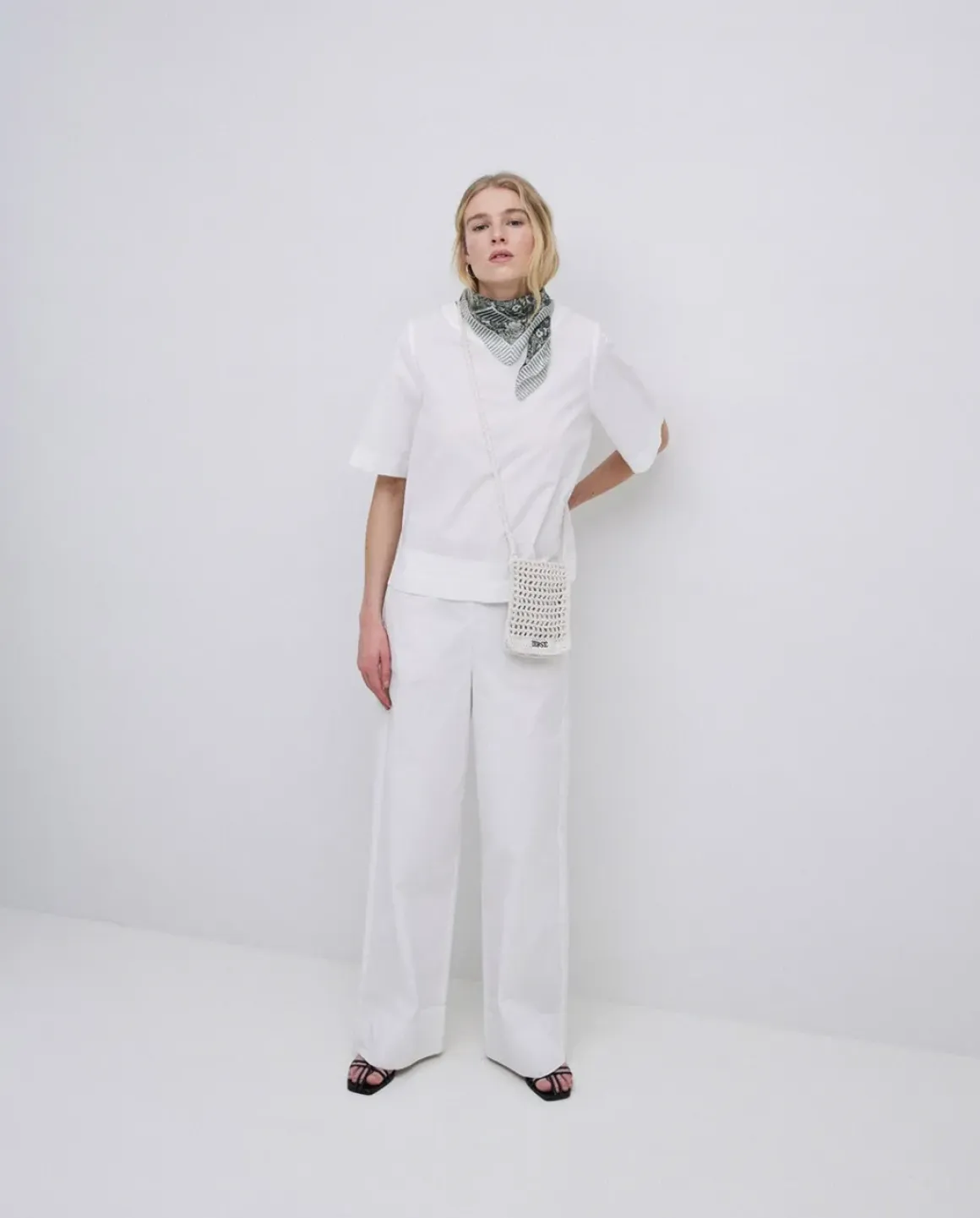 Blusa de popelín blanco