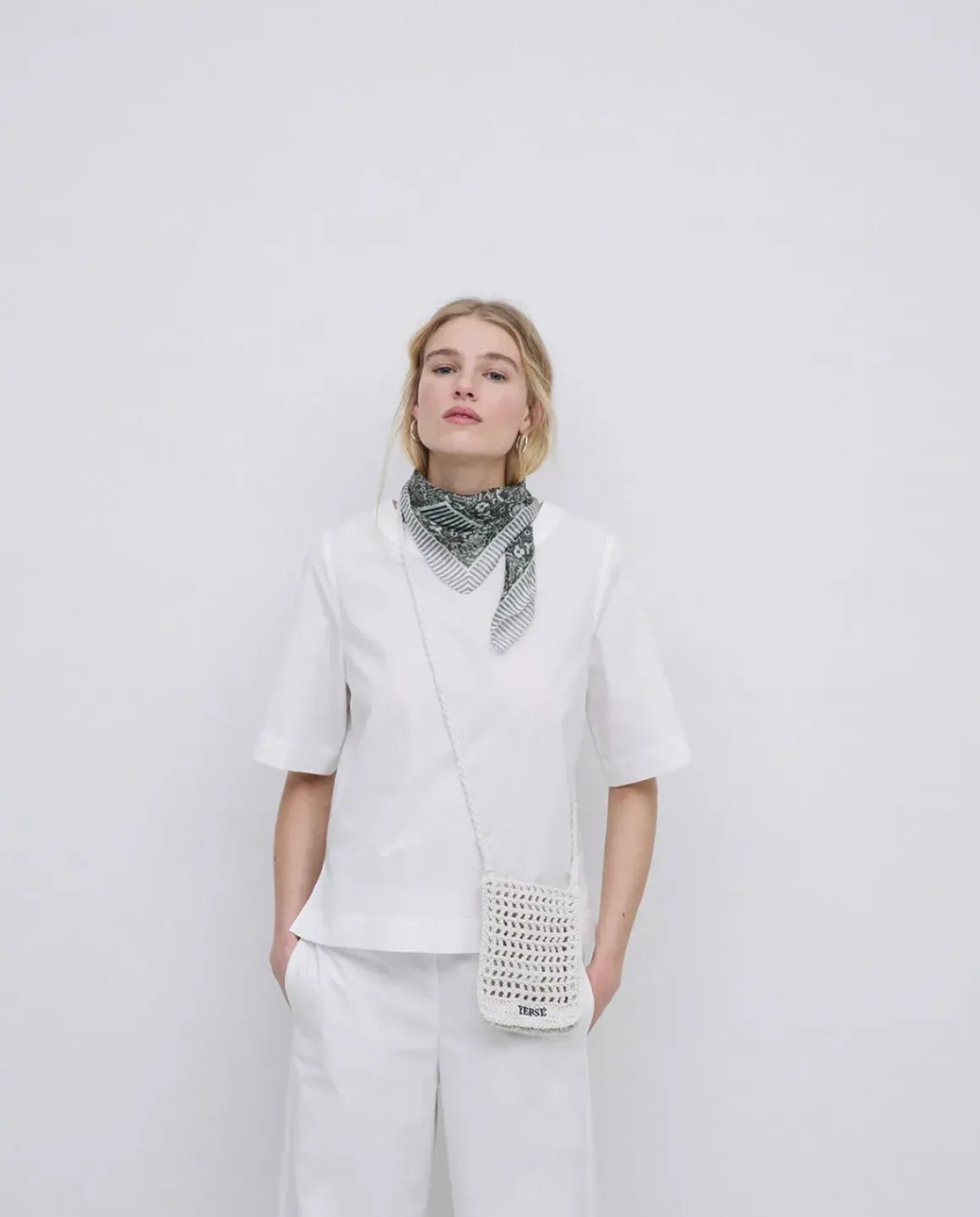 Blusa de popelín blanco