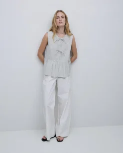 Blusa lazos sin mangas crudo