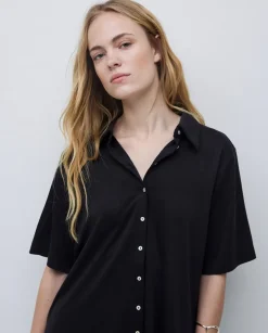 Camisa fluida manga corta negro