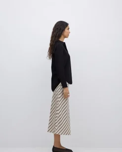 Camisa fluida viscosa negro