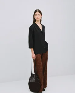 Camisa tencel cuello solapa negro