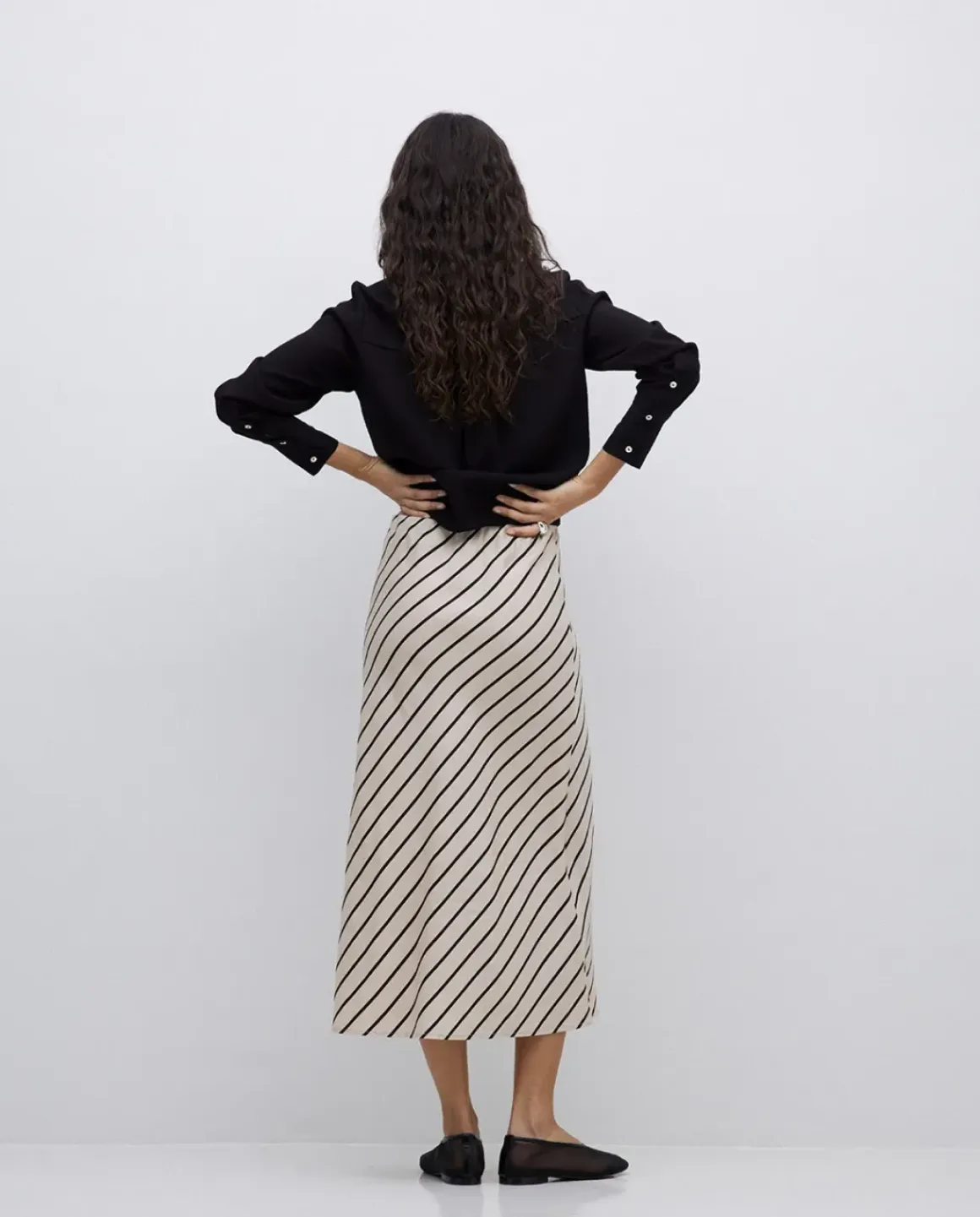 Falda midi tencel rayas crudo