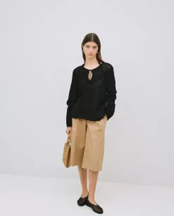 Jersey calado lazo negro