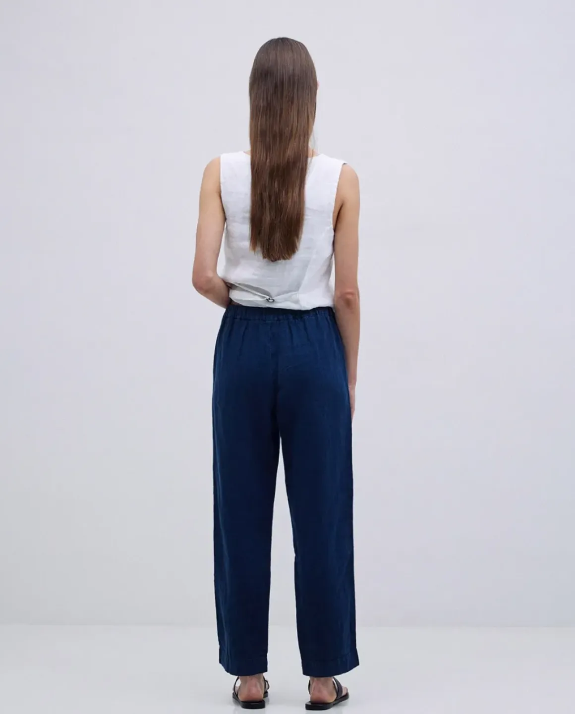 Pantalones rectos lino azul oscuro