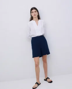 Short lino azul oscuro