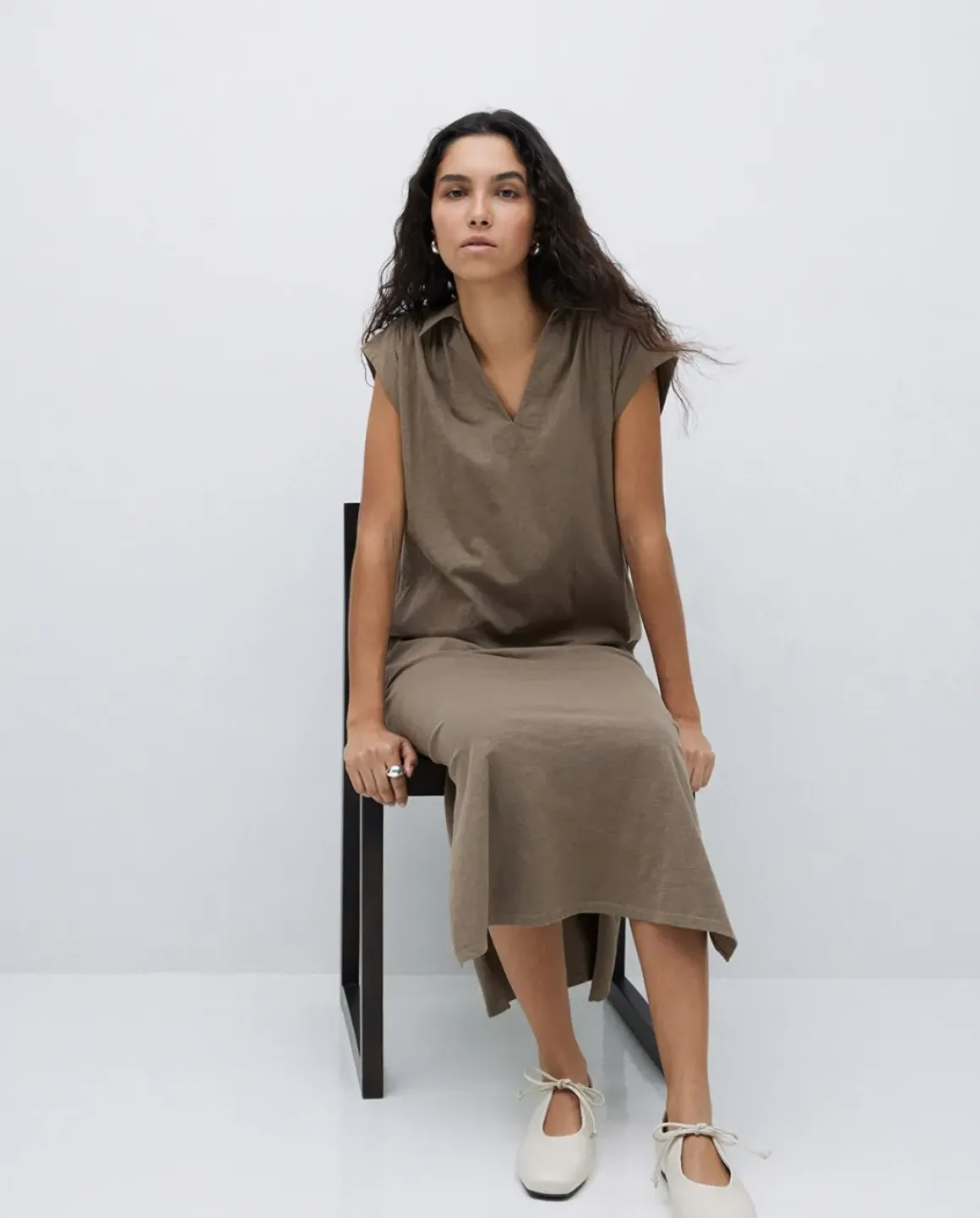 Vestido camisero flamé de algodón caqui
