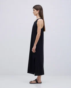 Vestido largo sin mangas negro