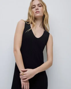 Vestido largo tirantes evasé negro
