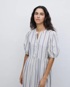 Vestido largo volantes azul
